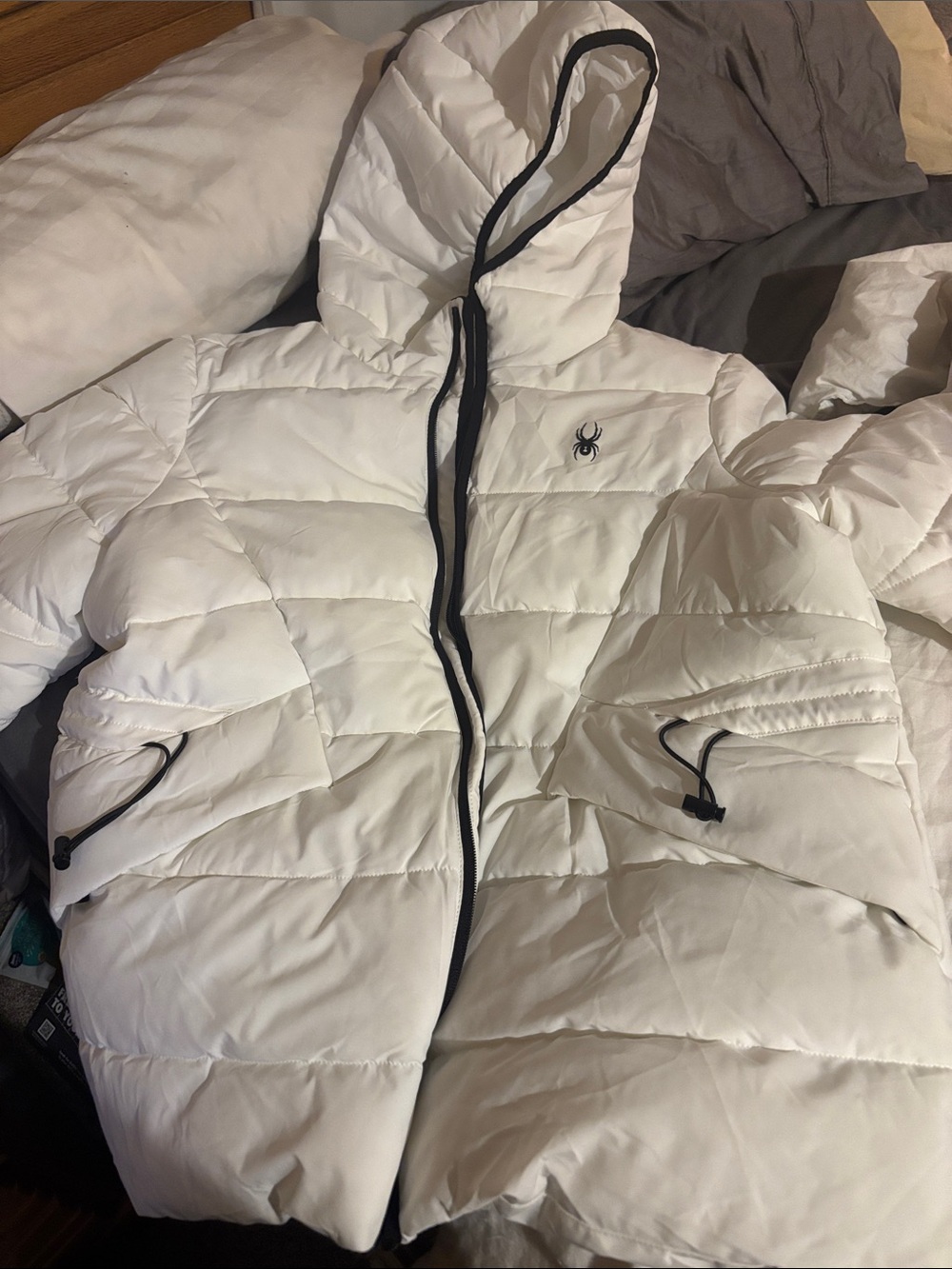 Spyder White Hooded Puffer Jacket with Contrast Trim New w/out Tags